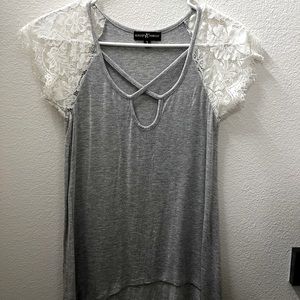 Almost Famous Hi-Low Top